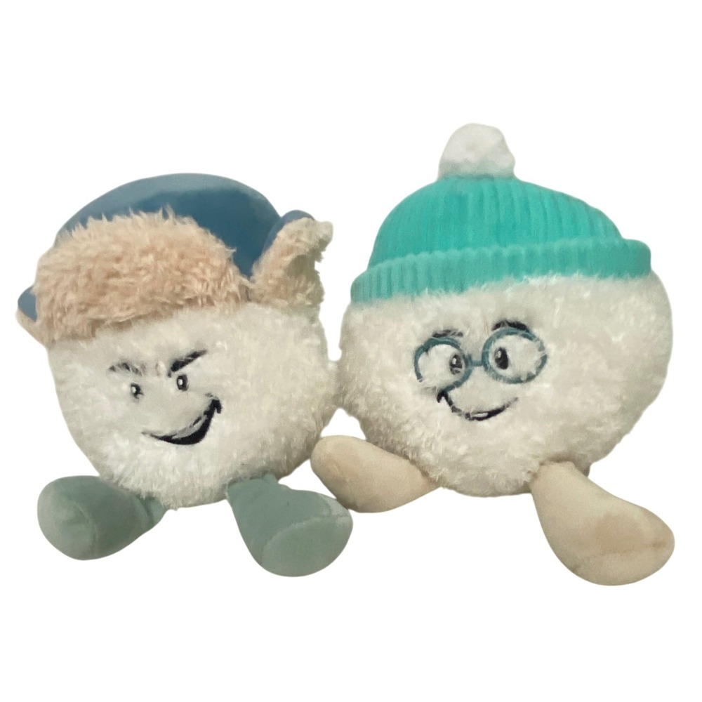 Target Gigglescape Snowball Plush Lot of 2 Smiling Blue Trapper Hat Green Beanie
